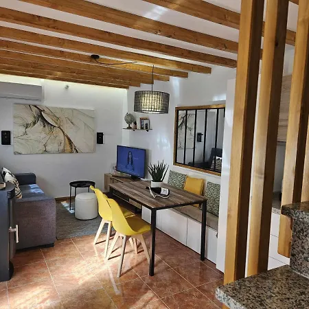 Chalet El Rincon De Mariela By Travel *